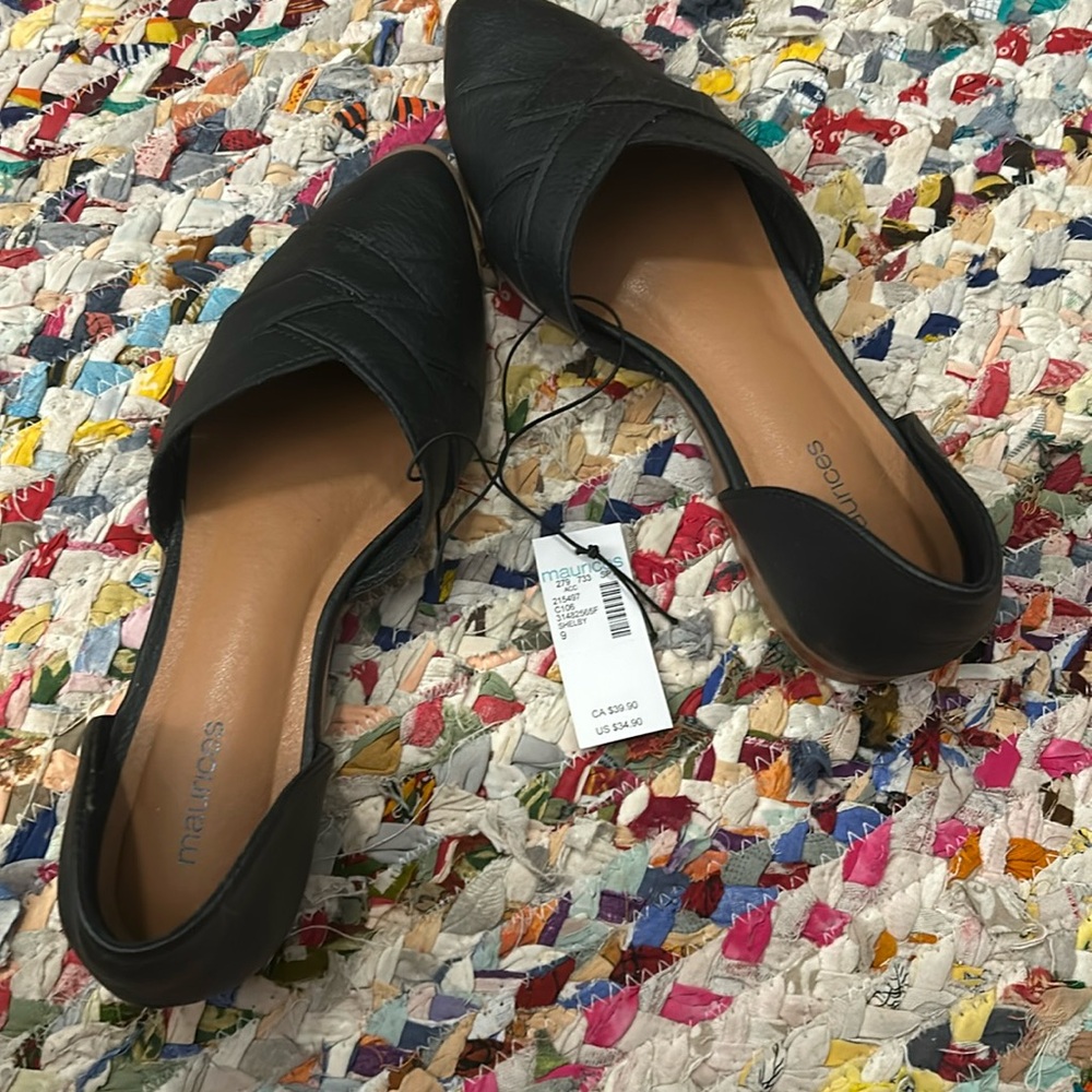 Maurice’s flats. New with tags